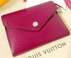 【美品】ルイヴィトン☆エピ ポルトフォイユ ヴィクトリーヌ フューシャ 折り財布