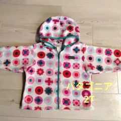 patagonia フリースジャケット パーカー花柄　フード付き
