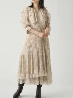 SNIDEL スナイデル　フリルプリーツプリントワンピース