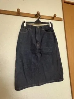 Levi's ダークデニム タイトスカート