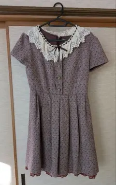 レストローズ☆レース襟付きパープルエンジ系☆半袖ワンピース