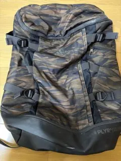 adidas 迷彩リュック