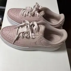 Nike コートビジョンアルタ　スニーカー 23.5cm ピンク