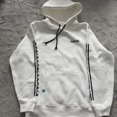 にじさんじ　Clutch Mode Type フード付きパーカー　叶