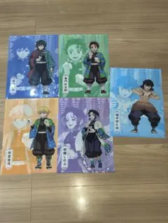 ファミリーマート　鬼滅A4ファイル5種