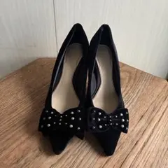 『1日限定値下げ』ZARA ベルベット　スタッズ　リボン　パンプス