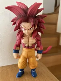ドラゴンボール　孫悟空　スーパーサイヤ人4 海外製品　匿名発送