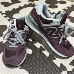 New Balance 574 バーガンディ