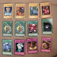 遊戯王 初期カード まとめ売り 12枚セットのサムネイル