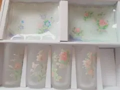 フロストガラス 花柄 コップと皿セット