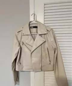 ZARA ライダース　ジャケット　レディース