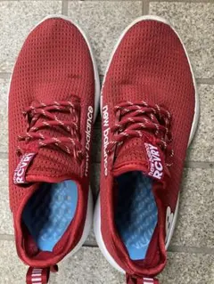 New Balance RCVRY レッド スニーカーのサムネイル