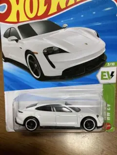 241‼️Hot Wheels ポルシェ タイカン ターボS