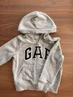 GAP グレー ジップアップパーカー 5years