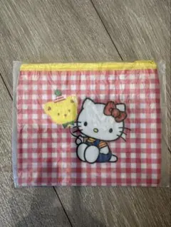 Happyくじ ハローキティ ハッピーアニバーサリー50th D賞フラットポーチ