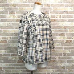 美品 BURBERRY ノバチェック 七分袖 トップス ベージュ 8のサムネイル