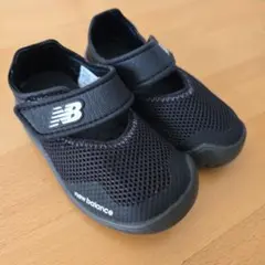 【new balance】 黒 メッシュサンダル　14.5cm