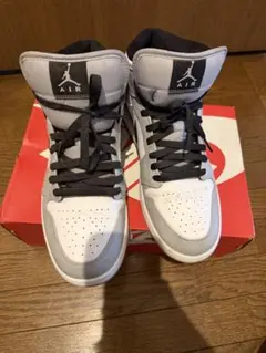 Nike Air Jordan 1 グレー/ホワイト/ブラック ハイカット