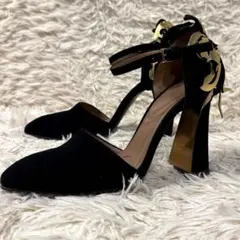 希少 MARNI マルニ フラワー ヒール サンダル ブラック 37のサムネイル