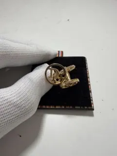 Christian Dior カフリンクス ゴールドカラー ロゴのサムネイル