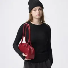 GUウォームリブクルーネックTシャツ　トップス　カットソー　レディース