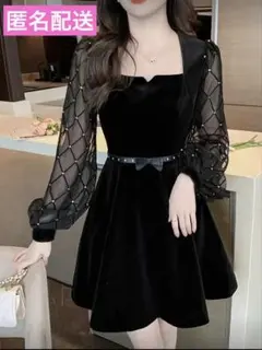 エレガントなブラックドレス