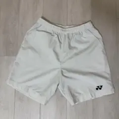 ヨネックス ホワイト ショートパンツ