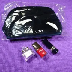 DIOR 　マニキュア＆口紅＆フレグランス　ポーチ付