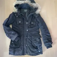 PENDORA フード付きブラックダウンジャケット