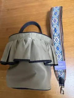 Item thumbnail for item b2ce06d4-df45-41b4-a882-cc8af07c5c8a