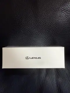 Lexus 本革製キーホルダー（ルーフ）