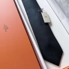 HERMES ネクタイ H柄 ブラック系