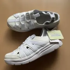 Item thumbnail for item 7cea50f5-dbeb-452a-b421-83623892412a