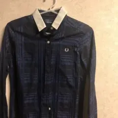 シャツ