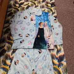 FROZEN II アナとエルサ パジャマ 120