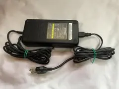中古 SONY ACアダプター PCGA-AC19V6 19.5V 6.15Aのサムネイル