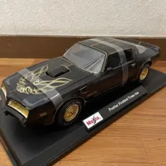 新品 Maisto 1/18 Pontiac Firebird Trans Amのサムネイル