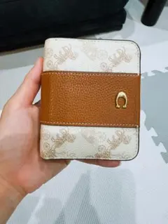 美品✨COACH 二つ折り財布 ホースアンドキャリッジのサムネイル