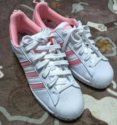 Item thumbnail for item 9a2c7dcc-7fdf-4ccb-8a29-36a1b625f74b