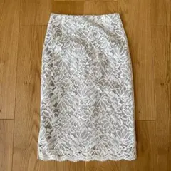 【美品】IÉNA イエナ　ホワイト レース タイトスカート 34のサムネイル