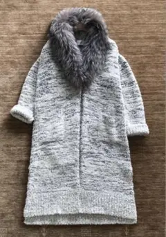 ☆極美品☆ブルネロクチネリ☆モニーレ装飾♡リバーシブル ダウンコート 40 P79☆美品☆極上カシミヤ100% フーデッドニットコート ブルネロ