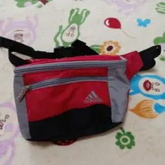 adidas ウエストポーチ