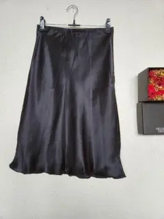 VERSACECLASSICヴェルサーチクラシックシルクサテンスカート黒のサムネイル