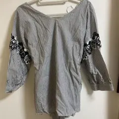⚪︎新品未使用　トップス⚪︎