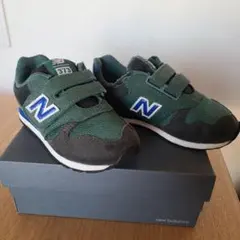 New Balance 373 グリーン/ブルー スニーカー