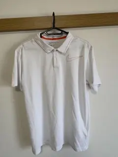 【美品】ナイキgolf ポロシャツ M size