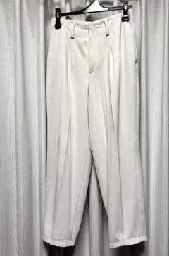 UNIQLO ドレープリラックステーパードアンクルパンツ ホワイトM