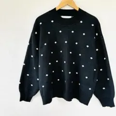 LL大きいサイズ【関ファ】ドット柄長袖クルーネックニット　セーター　黒ブラック