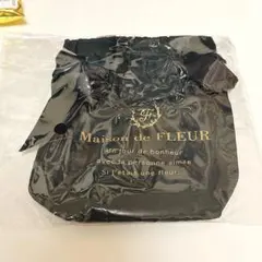 メゾンドフルール　キーホルダー　トートバッグ　ブラック