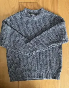 新品未使用　H&M キッズ 長袖ニット （130程度）ブルー系